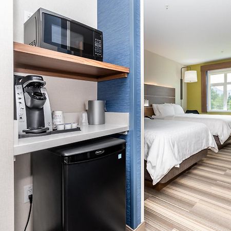 Holiday Inn Express & Suites - Chilliwack East An Ihg Hotel Esterno foto