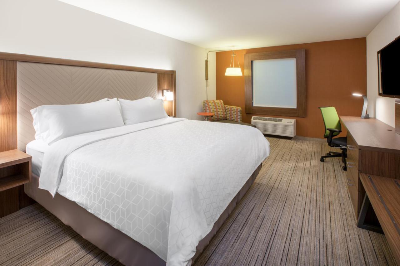 Holiday Inn Express & Suites - Chilliwack East An Ihg Hotel Esterno foto