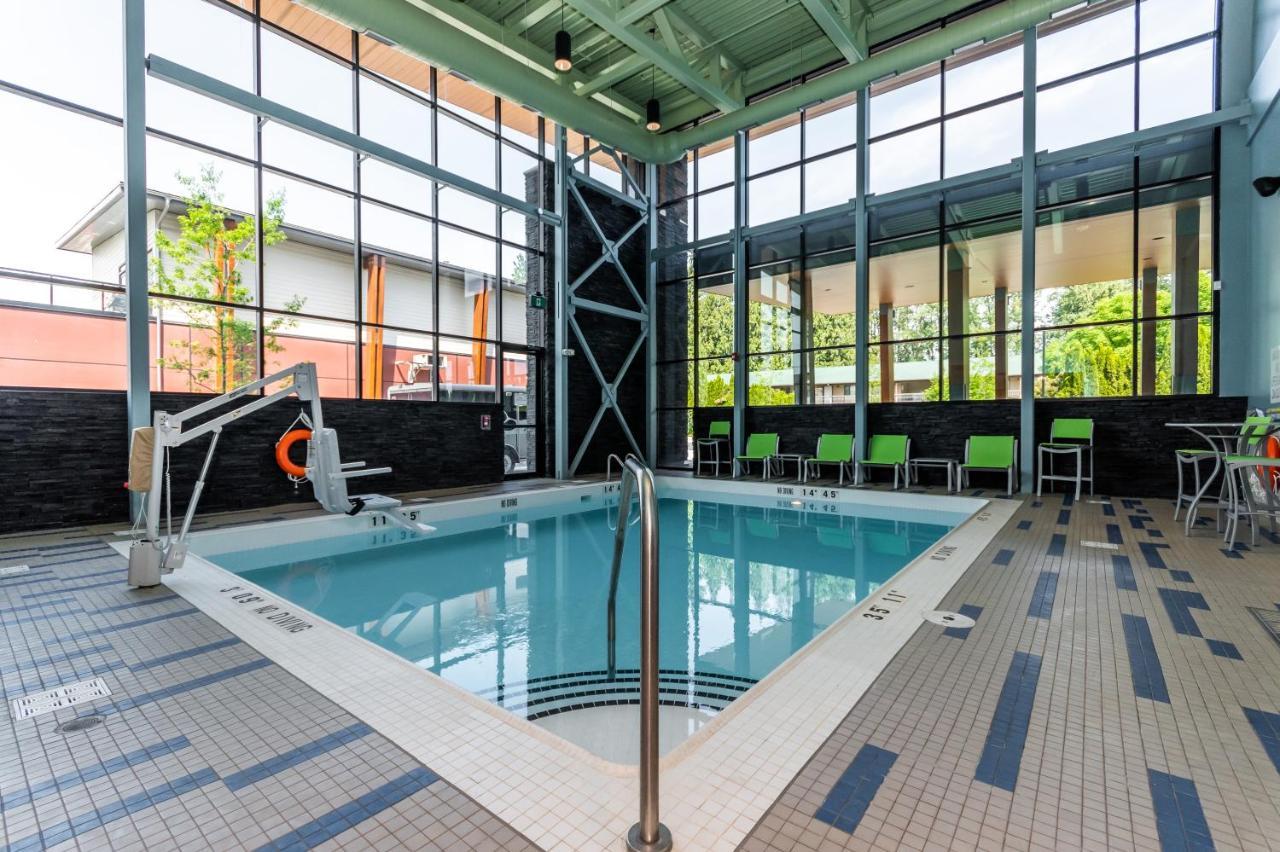 Holiday Inn Express & Suites - Chilliwack East An Ihg Hotel Esterno foto