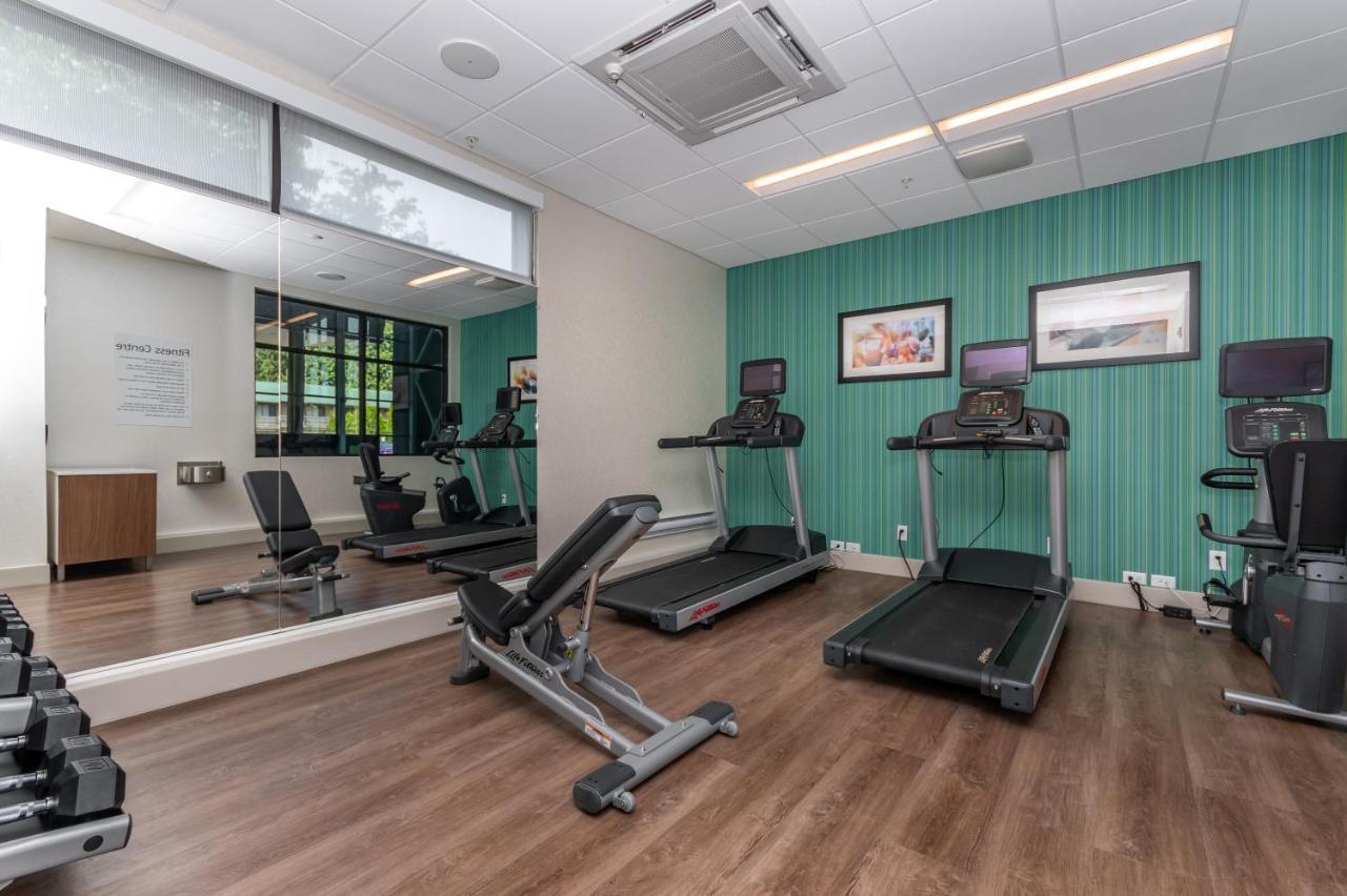 Holiday Inn Express & Suites - Chilliwack East An Ihg Hotel Esterno foto